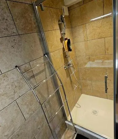 Neuf Apartamento Soual